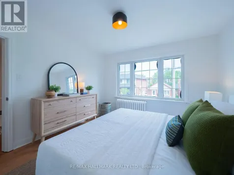 51 Floyd Avenue Toronto (broadview North) ON M4K 2B3