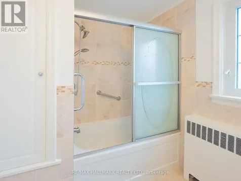 51 Floyd Avenue Toronto (broadview North) ON M4K 2B3