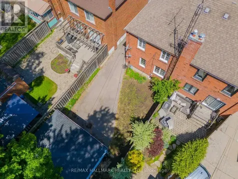 51 Floyd Avenue Toronto (broadview North) ON M4K 2B3