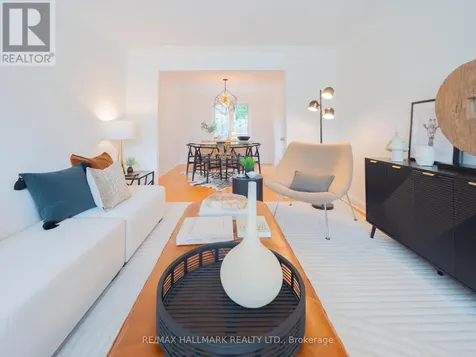 51 Floyd Avenue Toronto (broadview North) ON M4K 2B3