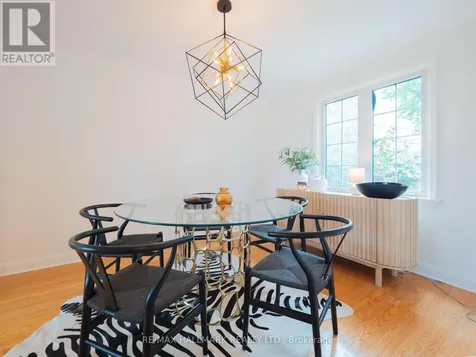 51 Floyd Avenue Toronto (broadview North) ON M4K 2B3