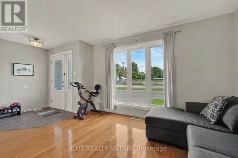 15 Blais Street Russell ON K0A 1W0