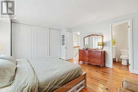 43 Whelan Drive Ottawa ON K2J 2A3