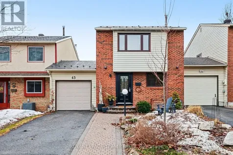 43 Whelan Drive Ottawa ON K2J 2A3