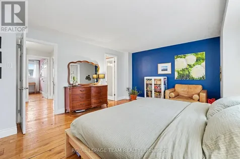 43 Whelan Drive Ottawa ON K2J 2A3