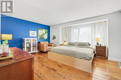43 Whelan Drive Ottawa ON K2J 2A3