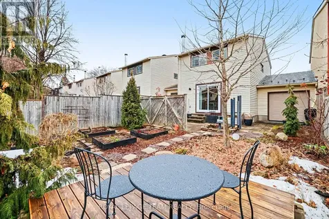 43 Whelan Drive Ottawa ON K2J 2A3