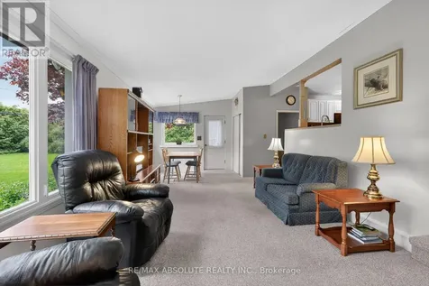 59 Evergreen Drive Ottawa ON K2H 6C5