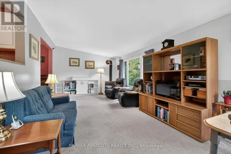 59 Evergreen Drive Ottawa ON K2H 6C5