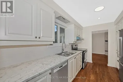 1825 Yale Avenue Ottawa ON K1H 6S3