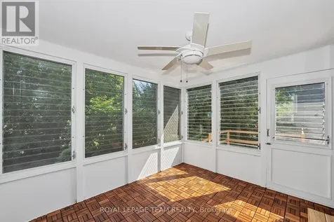 1825 Yale Avenue Ottawa ON K1H 6S3