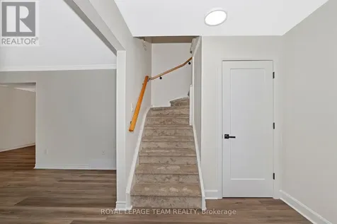 1825 Yale Avenue Ottawa ON K1H 6S3