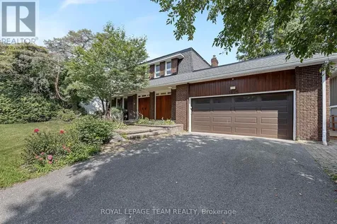 1825 Yale Avenue Ottawa ON K1H 6S3