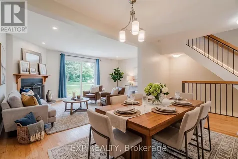 1127 Avignon Court Ottawa ON K1C 2M2
