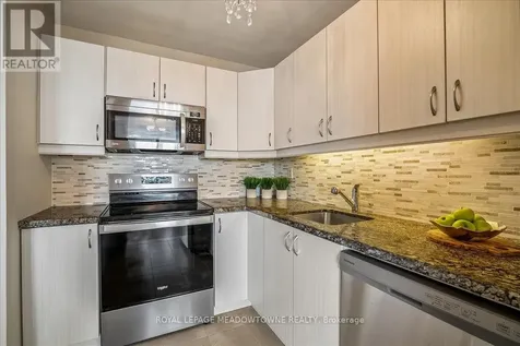 2263 Marine Drive Oakville (br Bronte) ON L6L 5K1