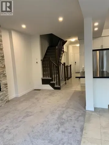 16 Dayman Drive Ancaster ON L9K 0J9
