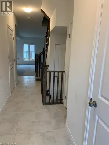 16 Dayman Drive Ancaster ON L9K 0J9