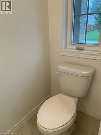 16 Dayman Drive Ancaster ON L9K 0J9