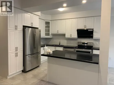 16 Dayman Drive Ancaster ON L9K 0J9