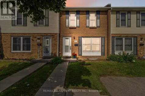 596 Grey Street Brantford ON N3S 4Y1