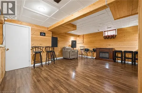 15 Talia Court Hamilton ON L6E 4X8