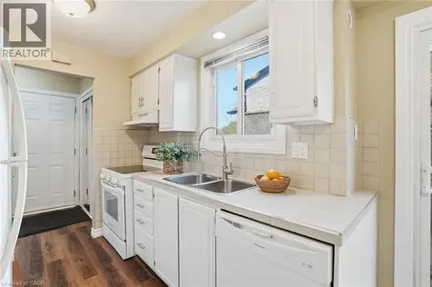 94 Wendover Drive Hamilton ON L9C 5X5