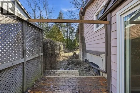 94 Wendover Drive Hamilton ON L9C 5X5