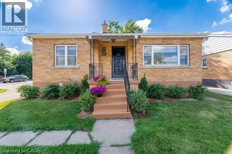 622 Upper Sherman Avenue Hamilton ON L8V 3M2