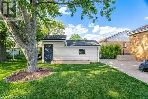 622 Upper Sherman Avenue Hamilton ON L8V 3M2