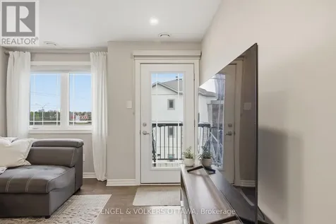 365 Tribeca Private Ottawa ON K2J 6B4