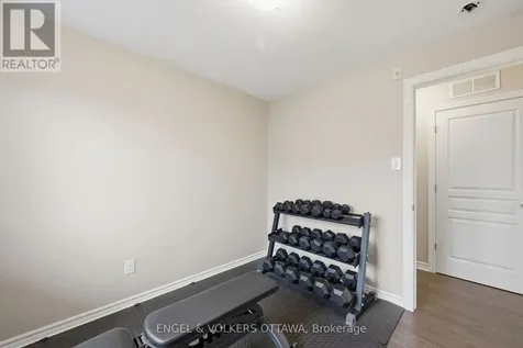 365 Tribeca Private Ottawa ON K2J 6B4