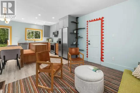 8 Grant Street Perth ON K7H 1X4