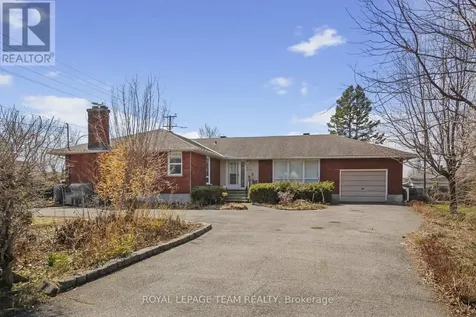45 Capilano Drive Ottawa ON K2E 6G5