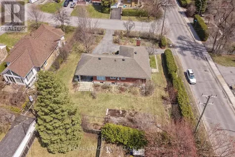 45 Capilano Drive Ottawa ON K2E 6G5