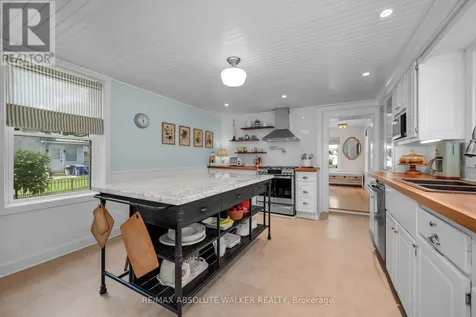 652 Henry Street West Prescott ON K0E 1T0