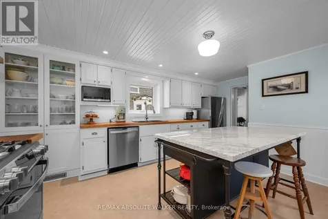 652 Henry Street West Prescott ON K0E 1T0