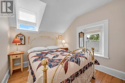 652 Henry Street West Prescott ON K0E 1T0