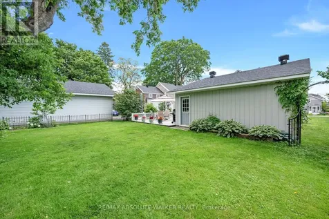652 Henry Street West Prescott ON K0E 1T0