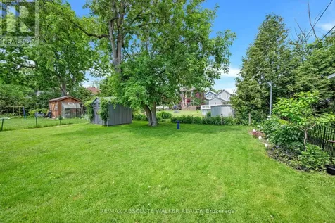 652 Henry Street West Prescott ON K0E 1T0