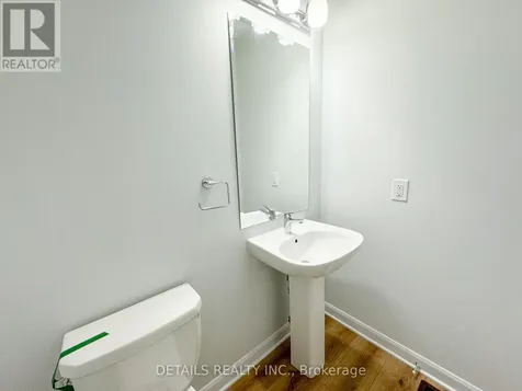 380 Clearpath Private Ottawa ON K2T 0S6