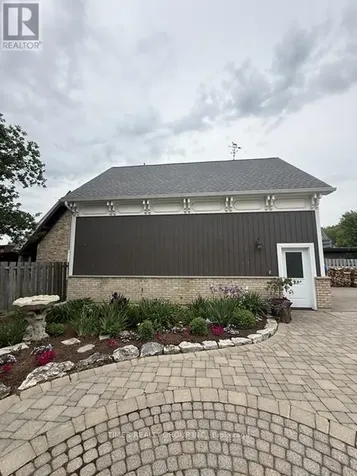 220 Hibernia Street Stratford ON N5A 5V5