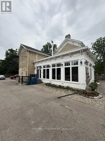 220 Hibernia Street Stratford ON N5A 5V5