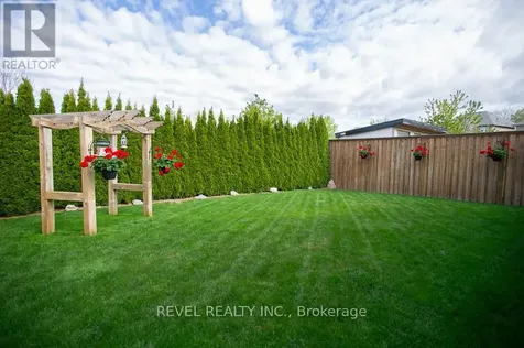 10 Bisset Avenue Brantford ON N3T 0H2