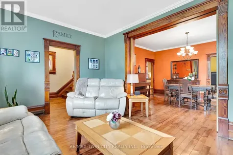 199 Ellen Street North Perth (listowel) ON N0G 1B0