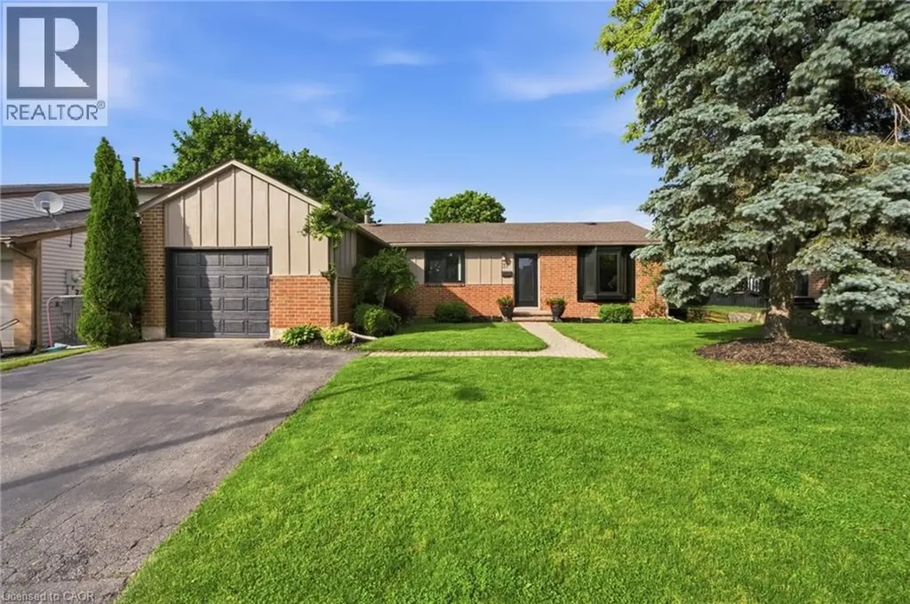 37 Melissa Crescent Waterdown ON L9H 7C5