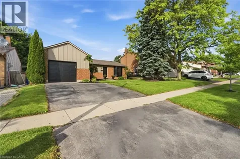 37 Melissa Crescent Waterdown ON L9H 7C5