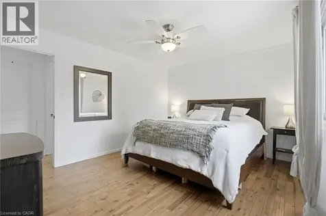 37 Melissa Crescent Waterdown ON L9H 7C5