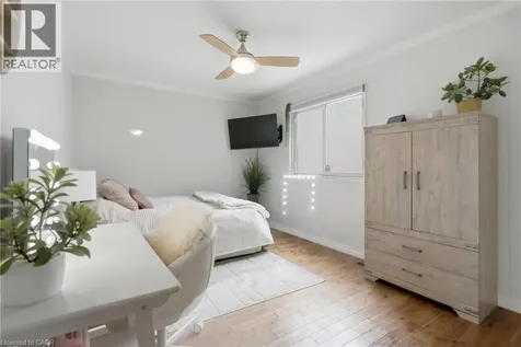 37 Melissa Crescent Waterdown ON L9H 7C5