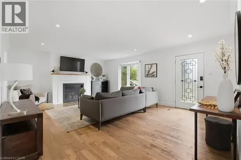 37 Melissa Crescent Waterdown ON L9H 7C5