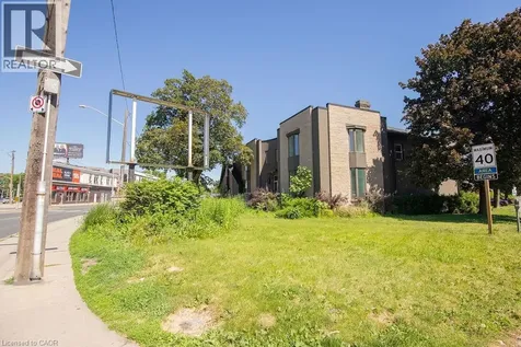 1309 King Street Hamilton ON L8M 1H2